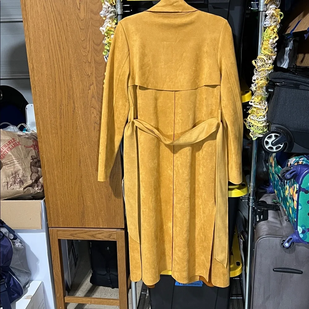 Woman Faux Suede LongTrench Coat absolutely comfortable for travel classy look - Picture 3 of 7